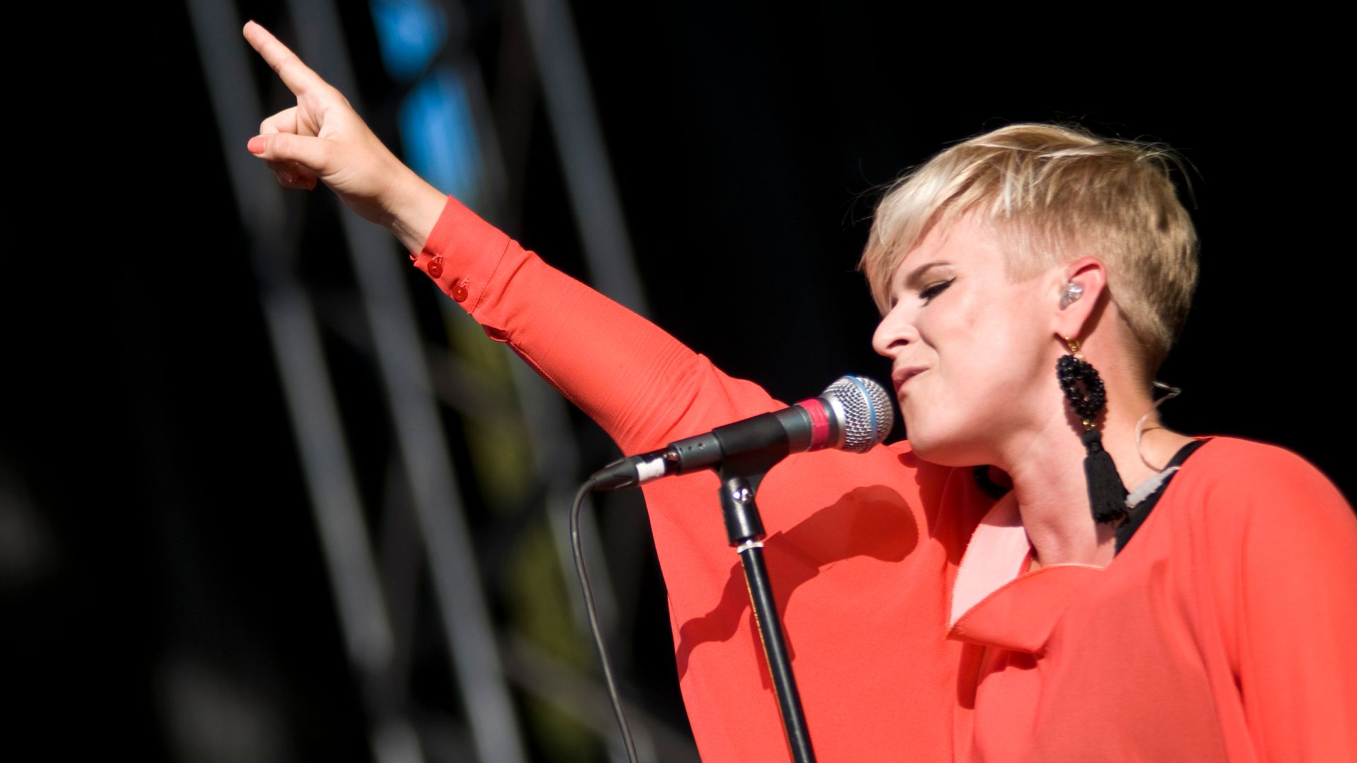Robyn at Way Out West 2009, Göteborg, 14th august 2009.