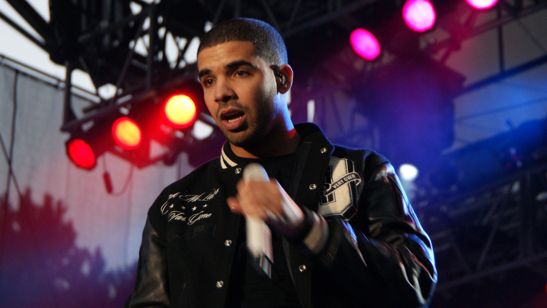 Drake in 2010