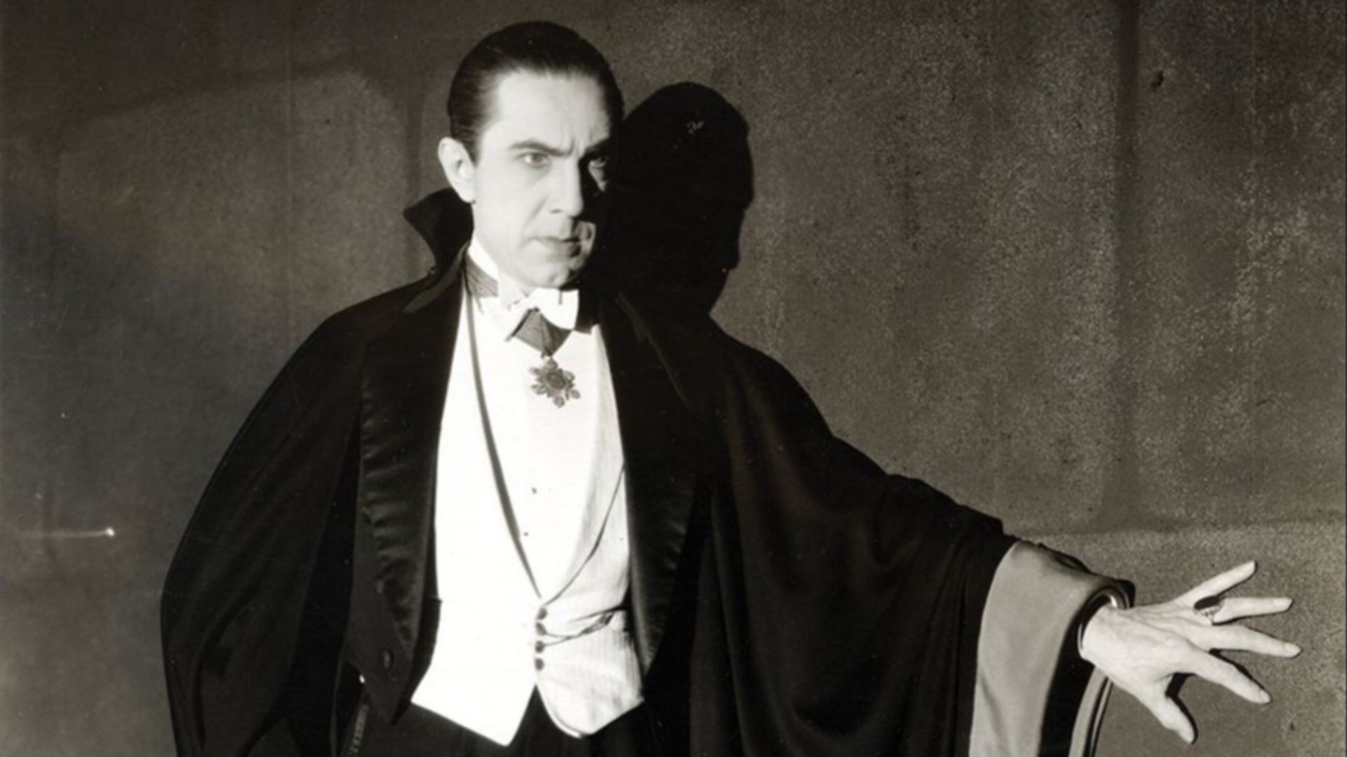 Bela Lugosi as Dracula, anonymous photograph from 1931, Universal Studios