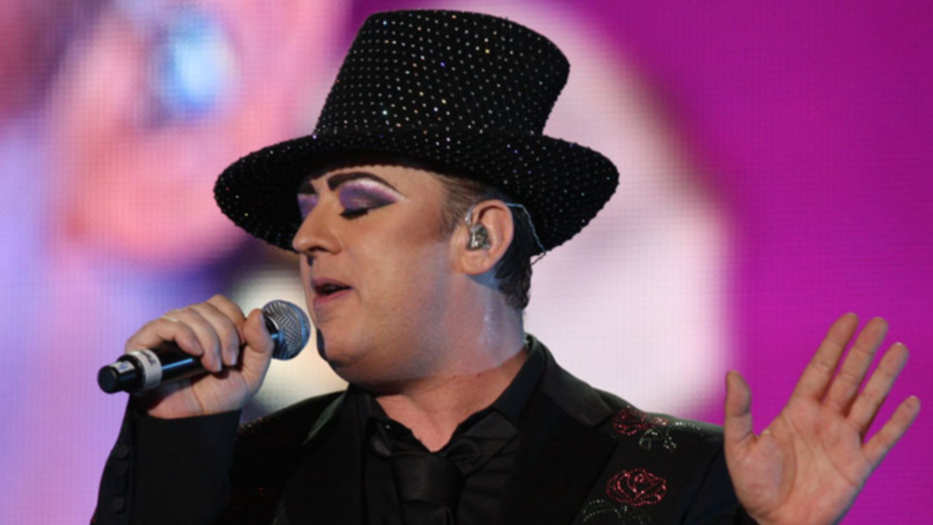 Sydney’s biggest New Year’s Eve party: Jamiroquai, Culture Club and Pet Shop Boys, as well as Australia’s very own Guy Sebastian, Pseudo Echo and Lyndsey Ollard


Tickets go on sale at 9am on 28th November through Ticketmaster.