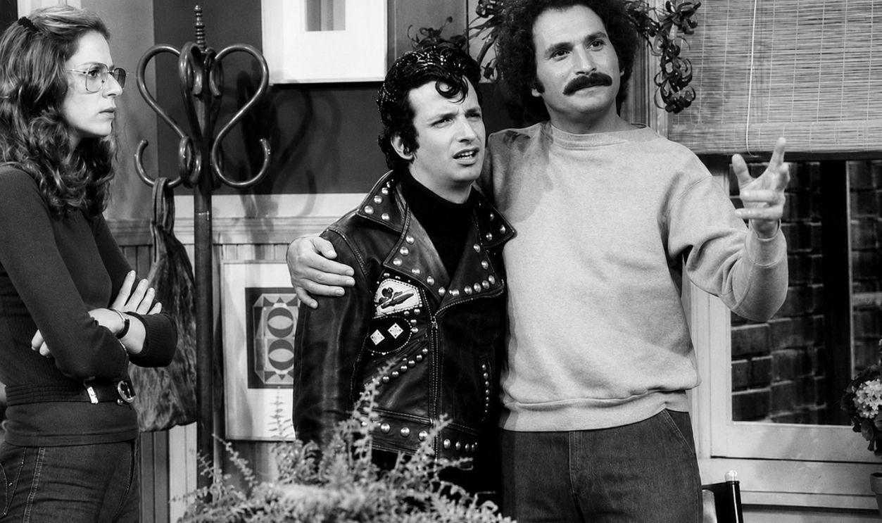 File:Marcia Strassman Ron Palillo Gabe Kaplan Welcome Back Kotter 1977.JPG