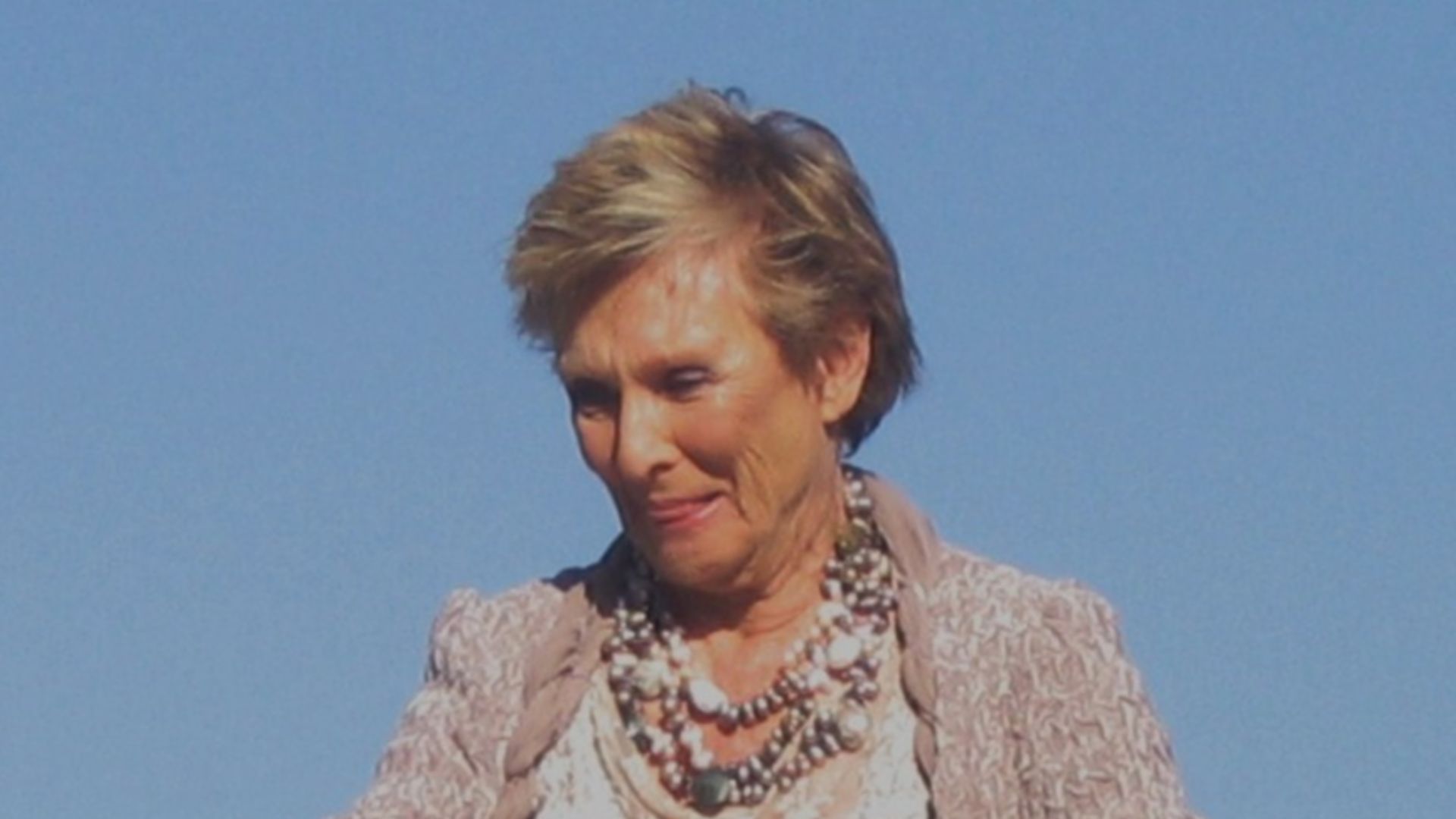Cloris Leachman as the 2009 Tournament of Roses Parade Grand Marshal.