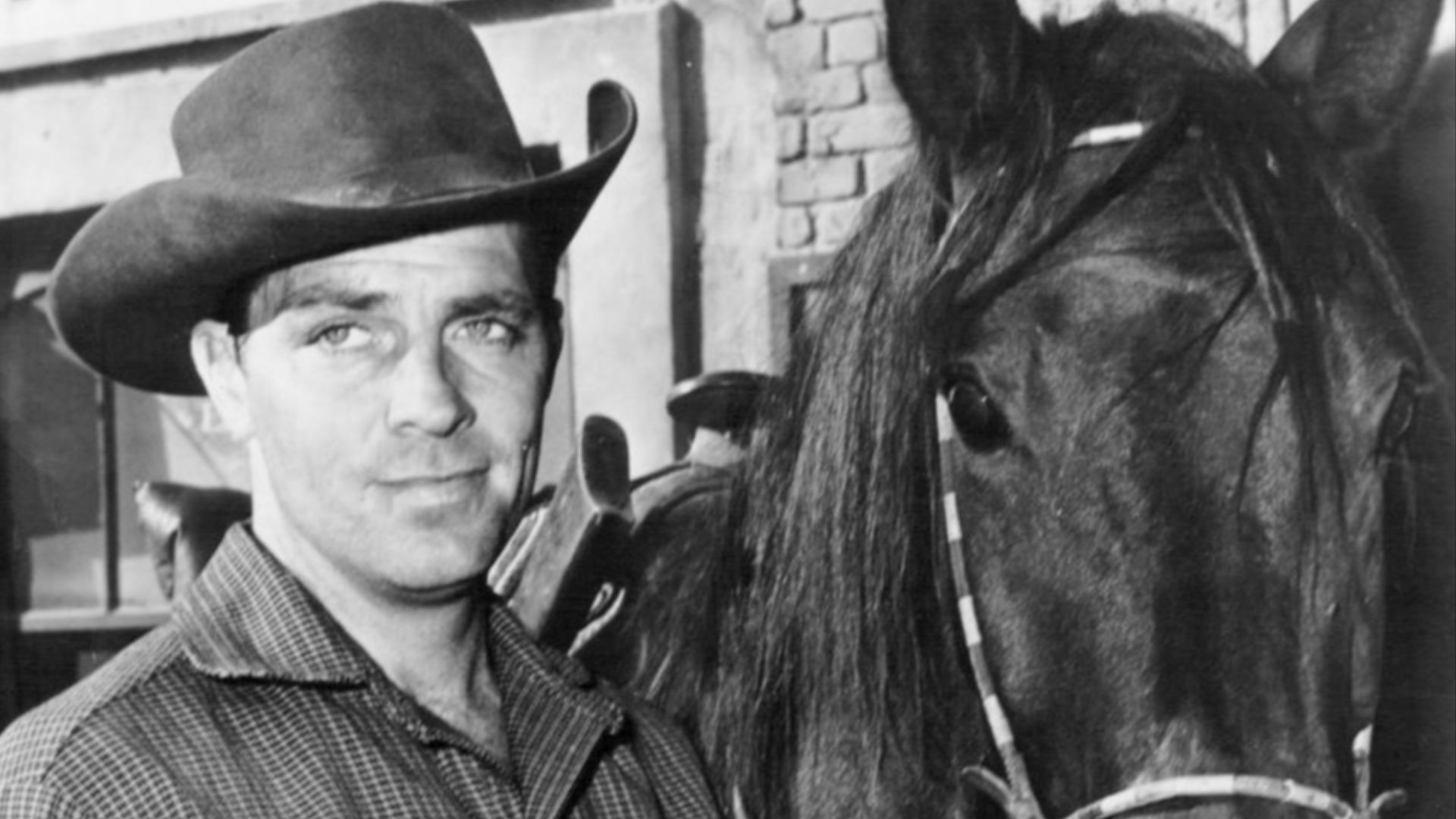 Photo of Dale Robertson as Jim Hardie from the Western television series Tales of Wells Fargo.