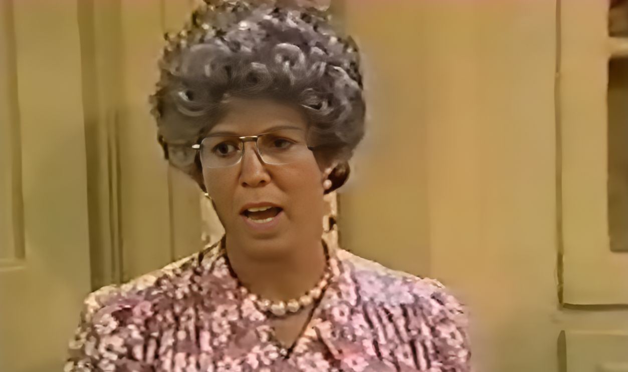 Screenshot from Eunice (1982)