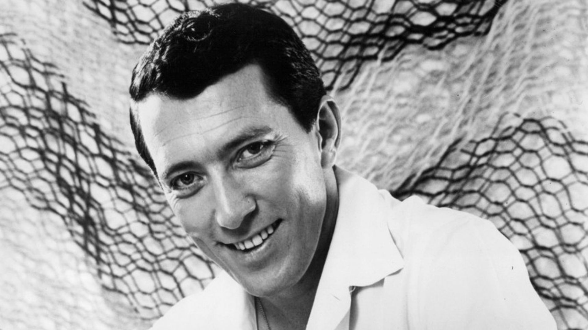 Publicity photo of Andy Williams.