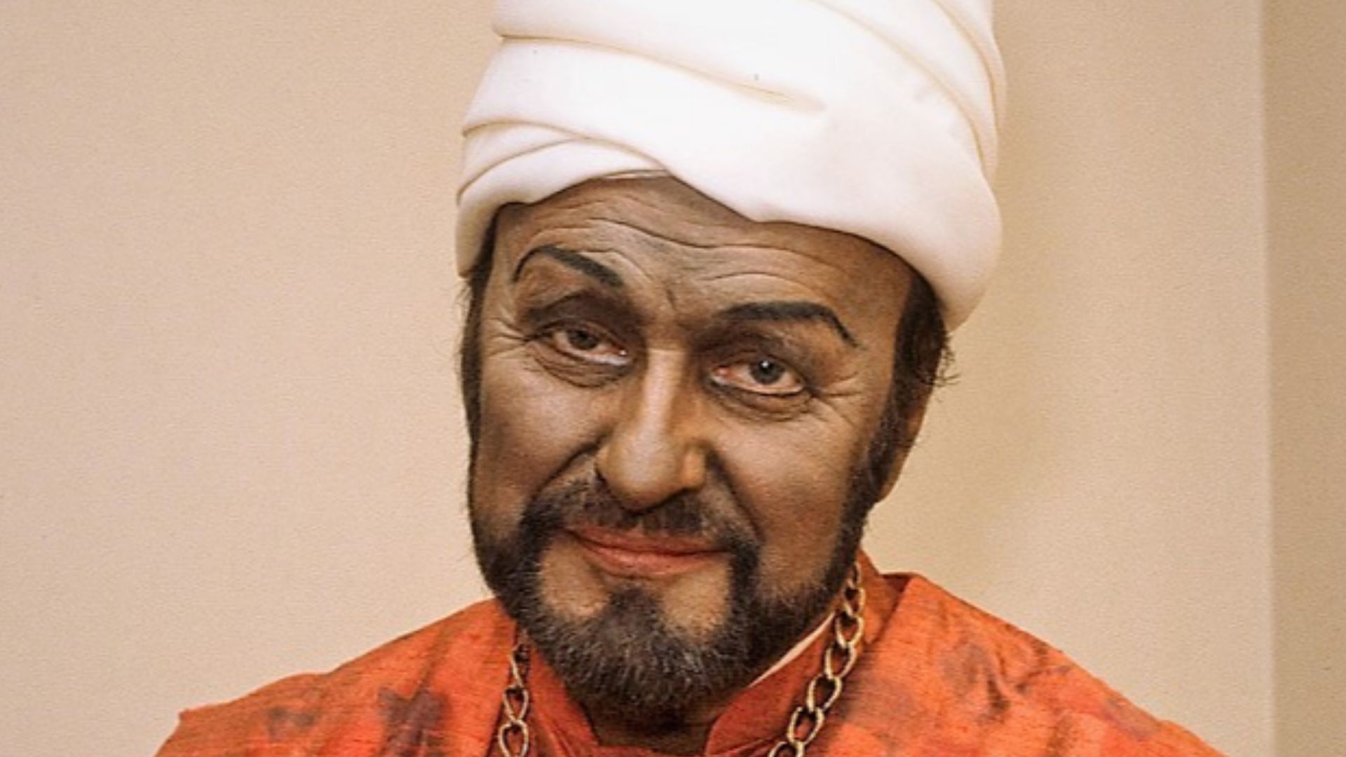 Werner Klemperer, actor, as Bassa Selim in Mozart's Die Entführung aus dem Serail (The Abduction from the Seraglio).
Title: Werner Klemperer, actor
Creator(s): Gotfryd, Bernard, photographer
Date Created/Published: [March 1982]
Medium: 1 photograph : colo