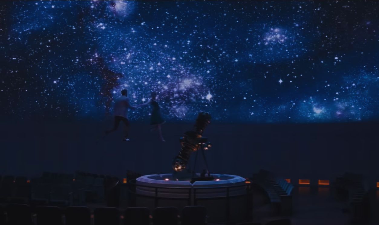 Screenshot from La La Land (2016) 