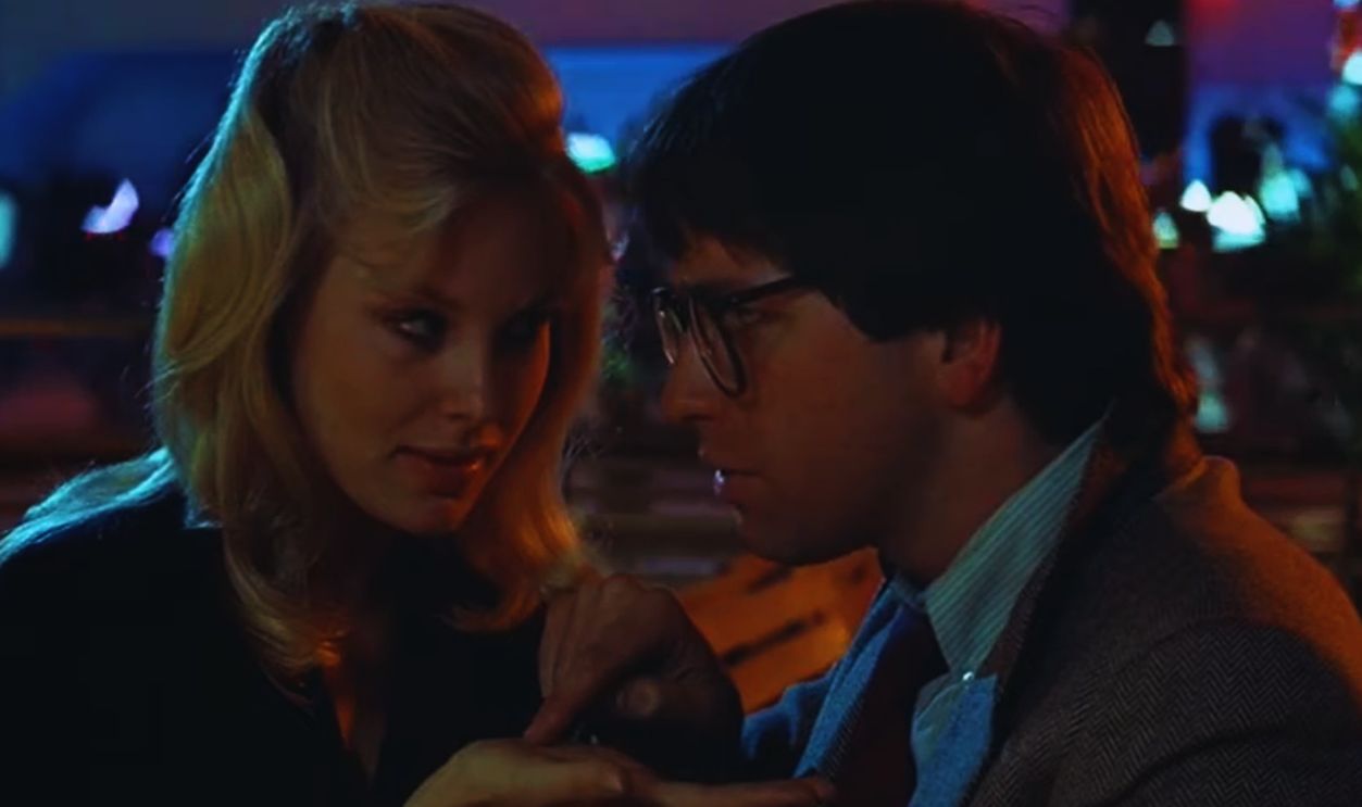 Screenshot from They All Laughed (1981) 