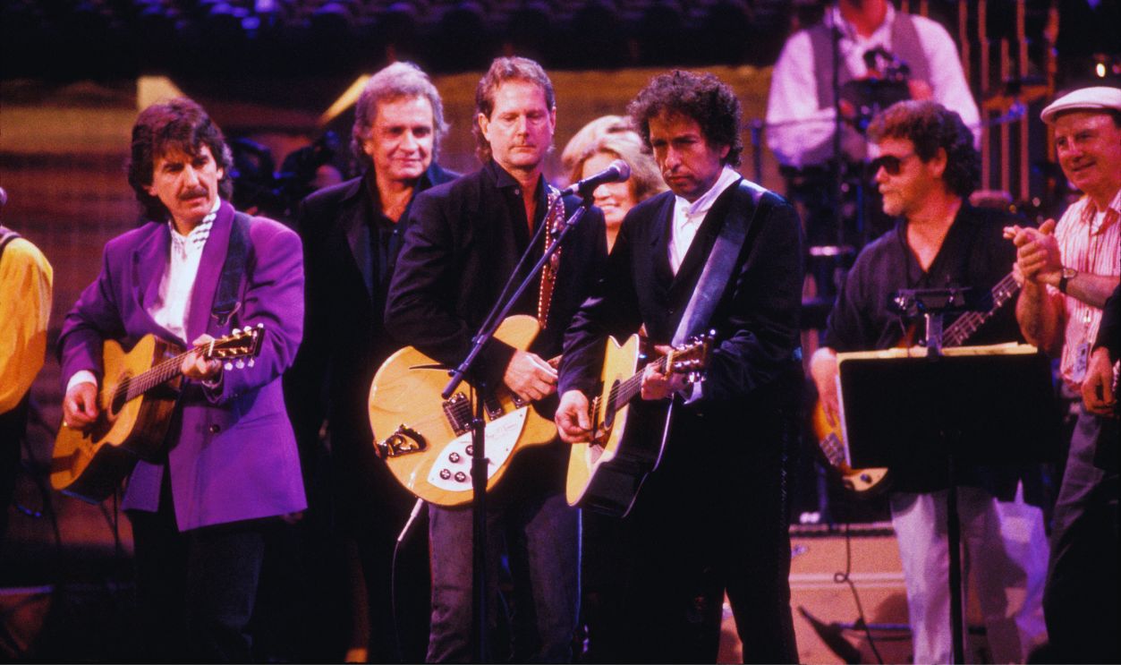 Gettyimages - 104919415, George Harrison at The Bob Dylan 30th Anniversary Celebration George Harrison, Johnny Cash, Roger McGuinn, Bob Dylan and Donald