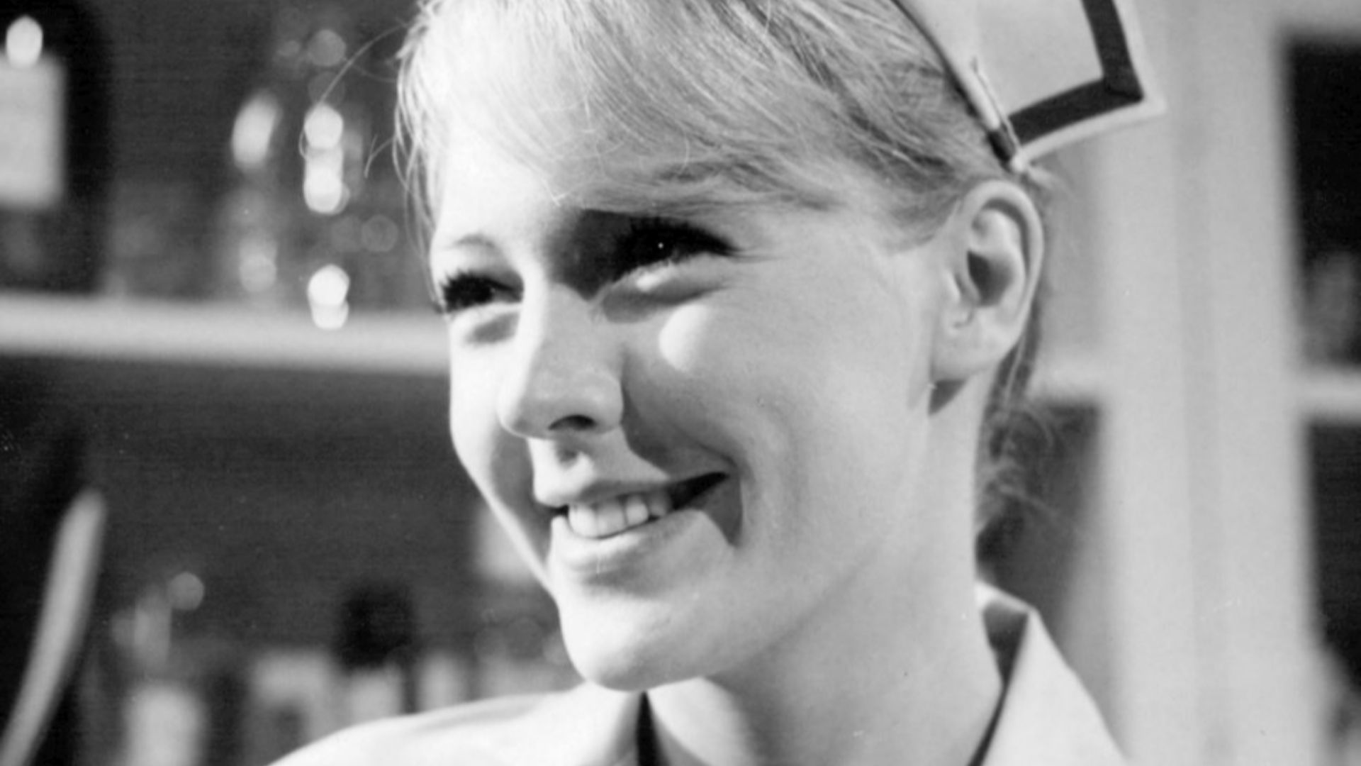 Photo of Joanna Pettet as Nurse Lloyd from the daytime drama The Doctors.