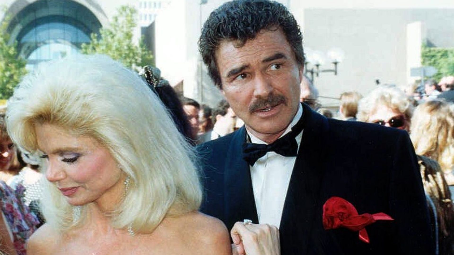 Loni Anderson and Bert Reynolds at the 43rd Emmy Awards, 1991.