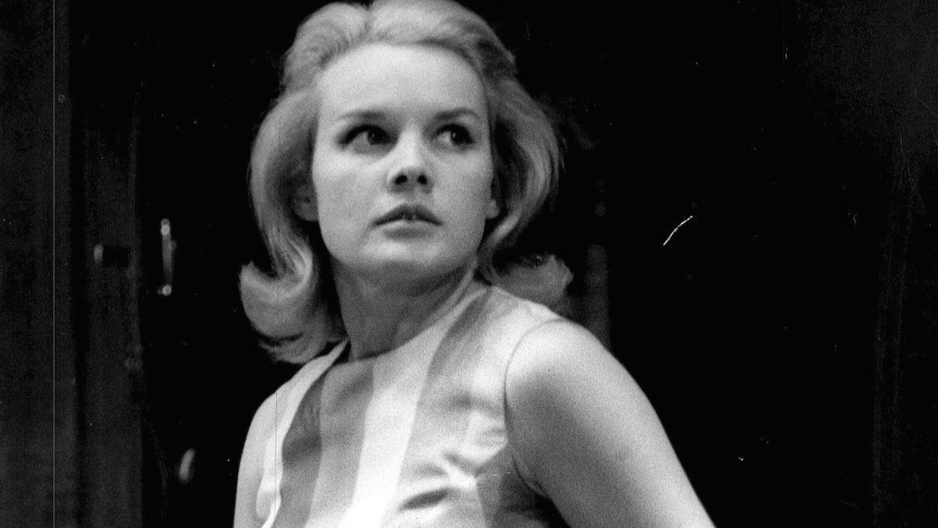 Carroll Baker in a Broadway production of Come on Strong, September 1962