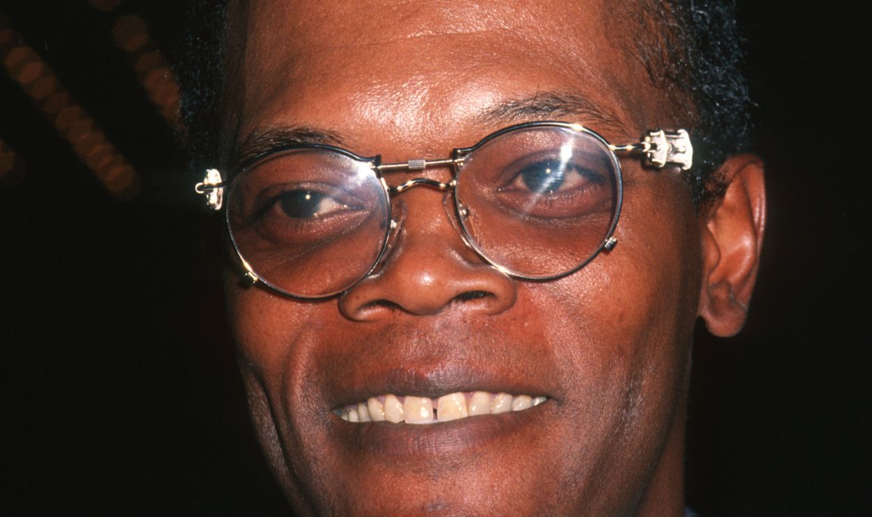 "The Shadow" New York City Benefit Party and Premiere - June 26, 1994 Samuel L. Jackson during "The Shadow" New York City Benefit Party and Premiere - June 26, 1994 at Ziegfeld Theater and Pierre Hotel in New York City, NY, United States.