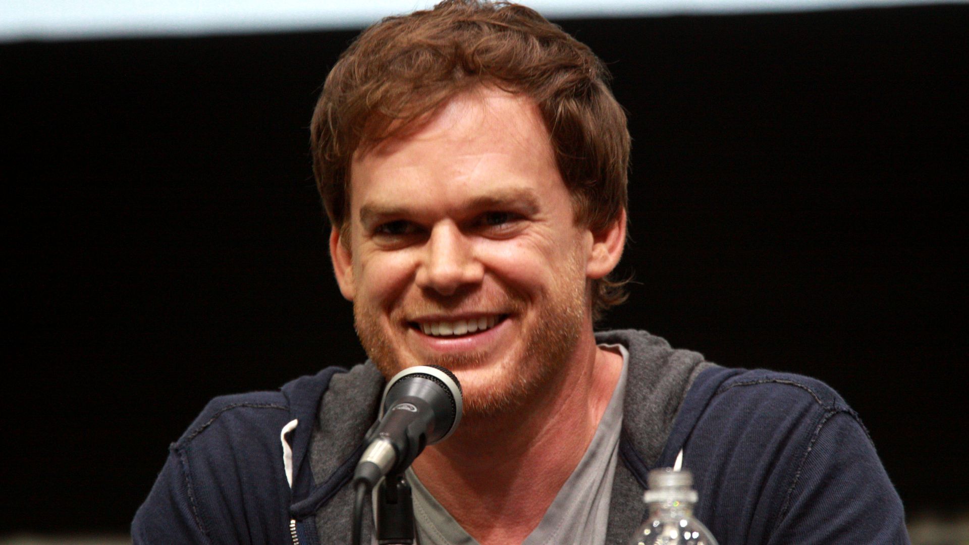 Michael C. Hall speaking at the 2013 San Diego Comic Con International, for