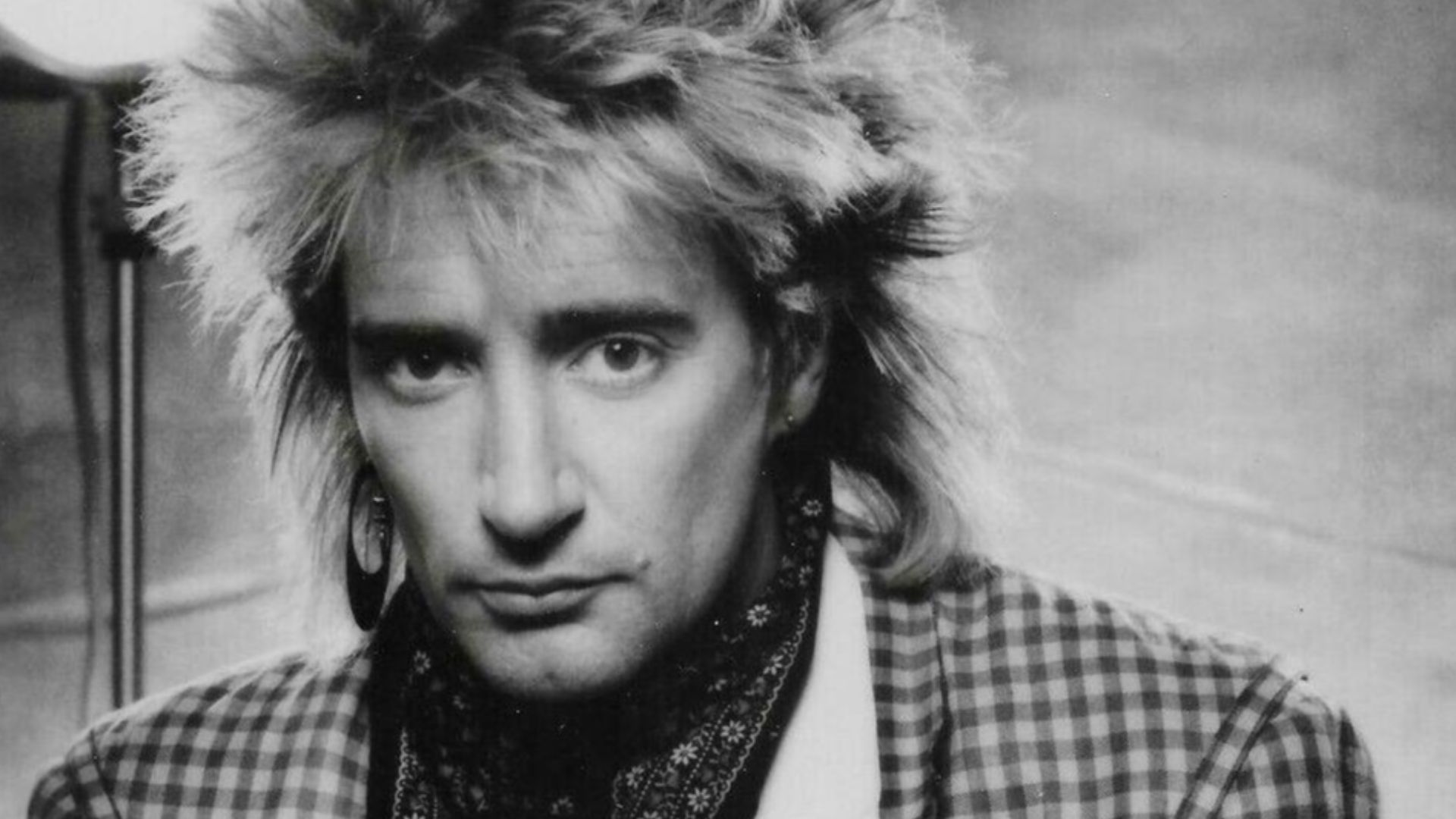 Rod Stewart in a 1984 publicity photo.