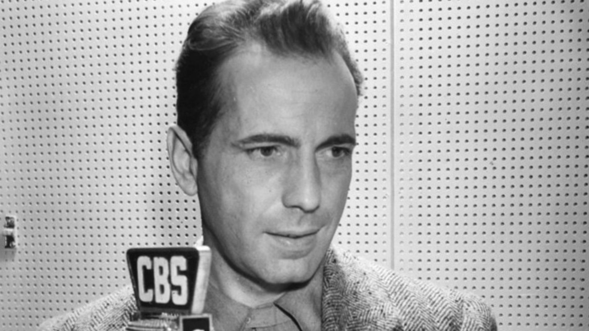 Photo of Humphrey Bogart as he played a role on Suspense.