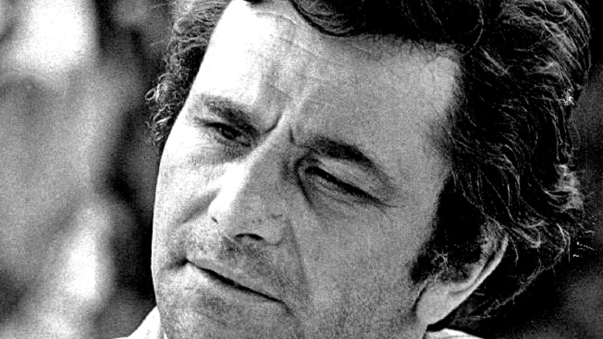 Publicity photo of Peter Falk as TV character