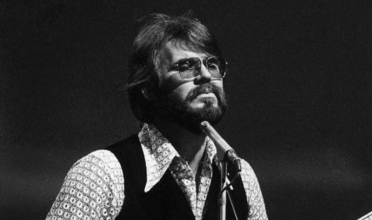Kenny Rogers of Kenny Rogers and the First Edition performs on 