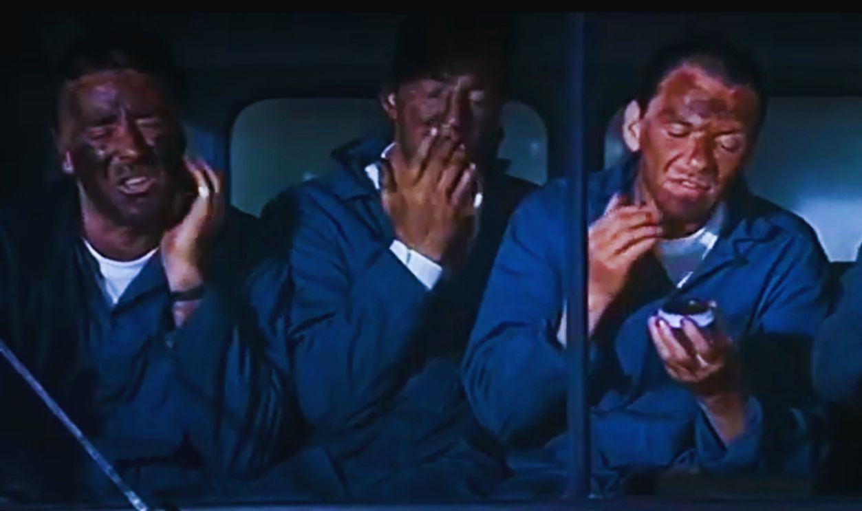 Screenshot from Ocean's Eleven (1960) 