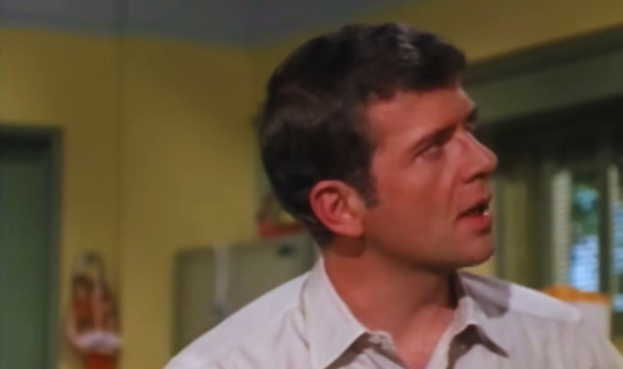 Screenshot from The Brady Bunch (1969–1974) 
