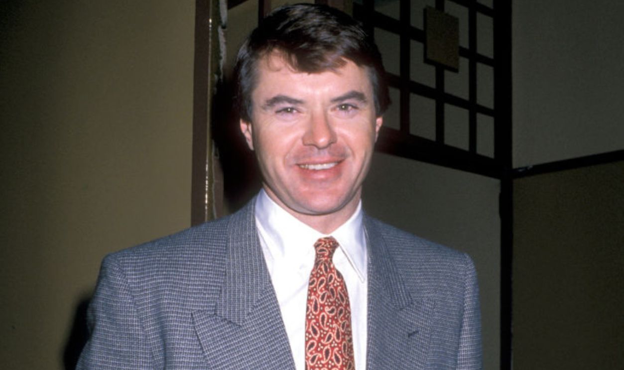 Actor Robert Urich attends the CBS Winter TCA Press Tour