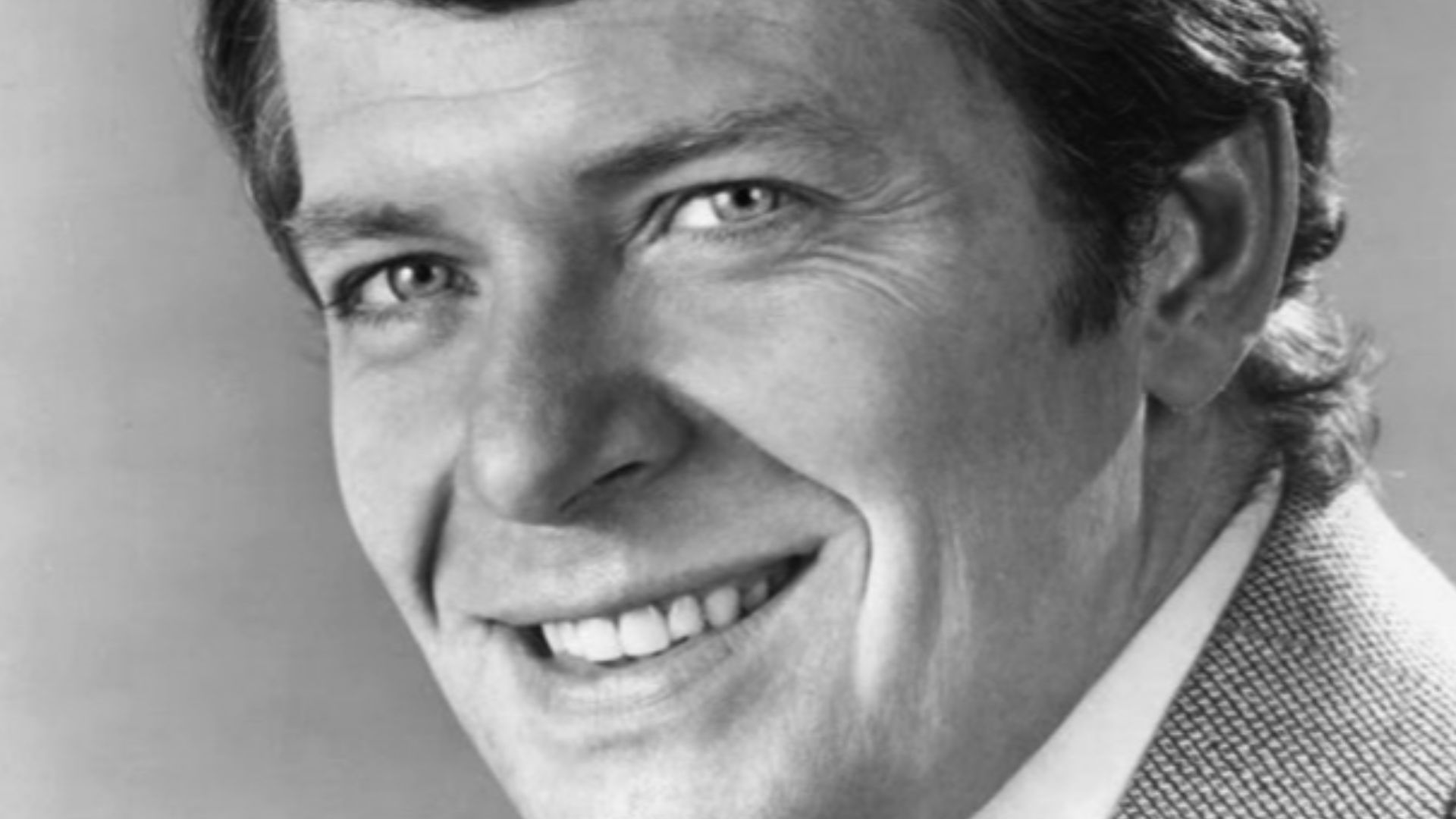 Photo of Robert Reed, who was well-known for his portrayal of Mike Brady in the television program The Brady Bunch.