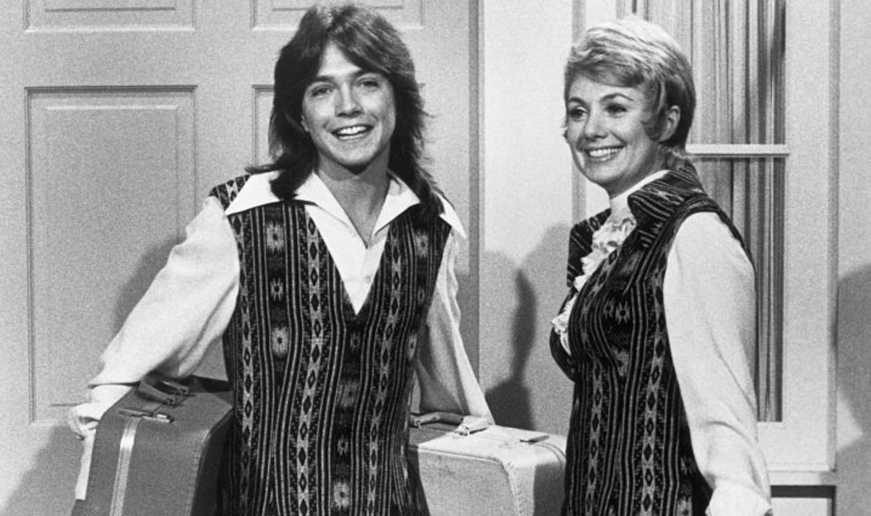 (Original Caption) Shirley Jones and David Cassidy have arrived bag and baggage and settled down with the rest of 