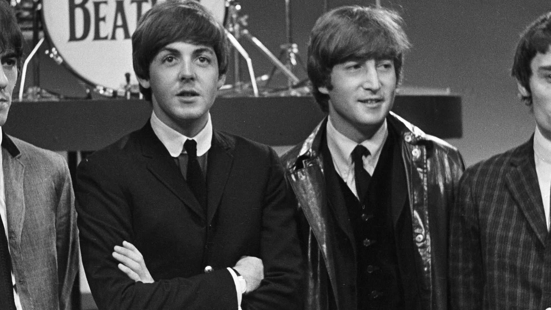 The Beatles tijdens televisieopnames in Hillegom. Jimmie Nicol vervangt Ringo Starr.
