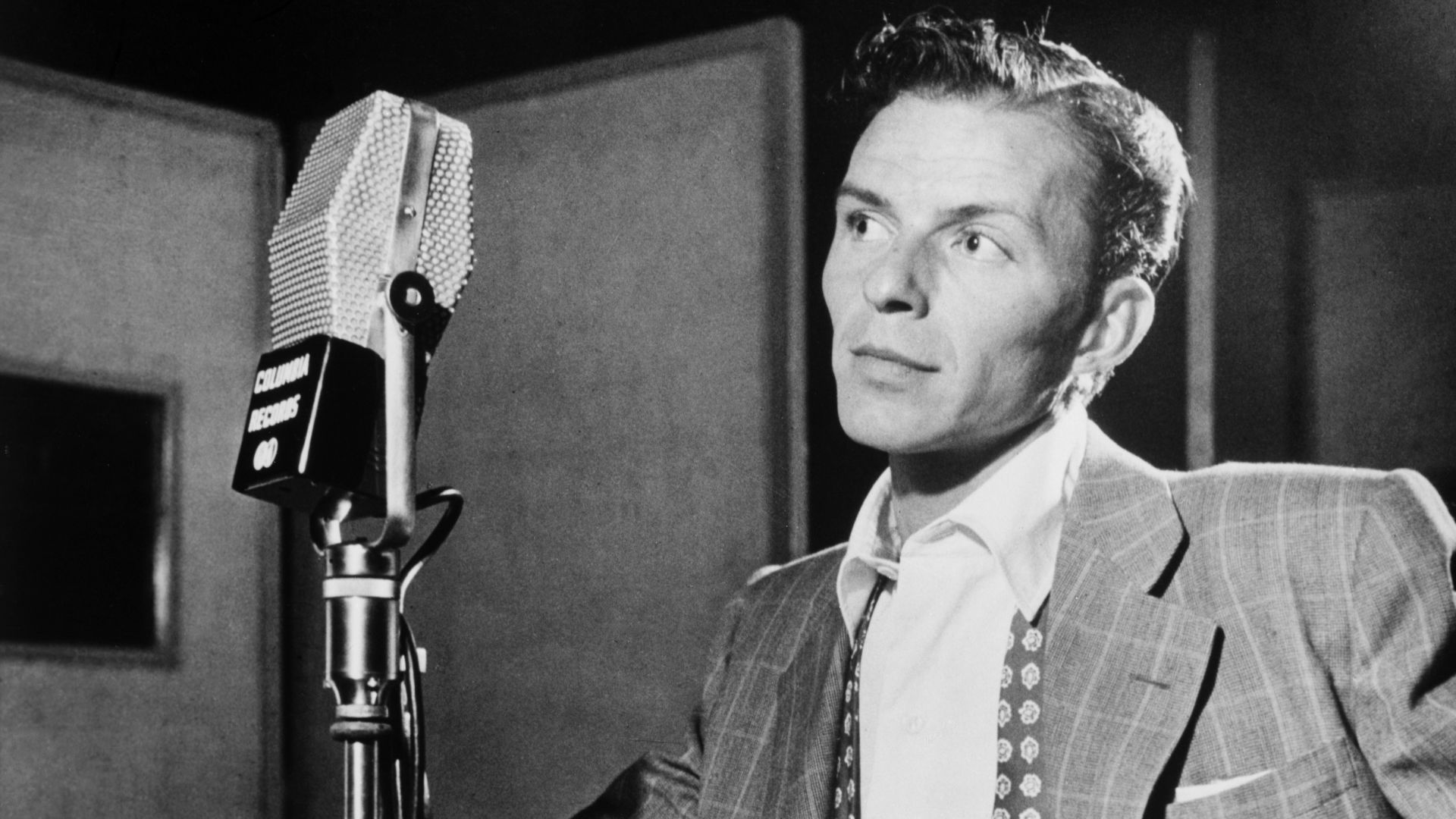 Portrait of Frank Sinatra at Liederkranz Hall, New York.
