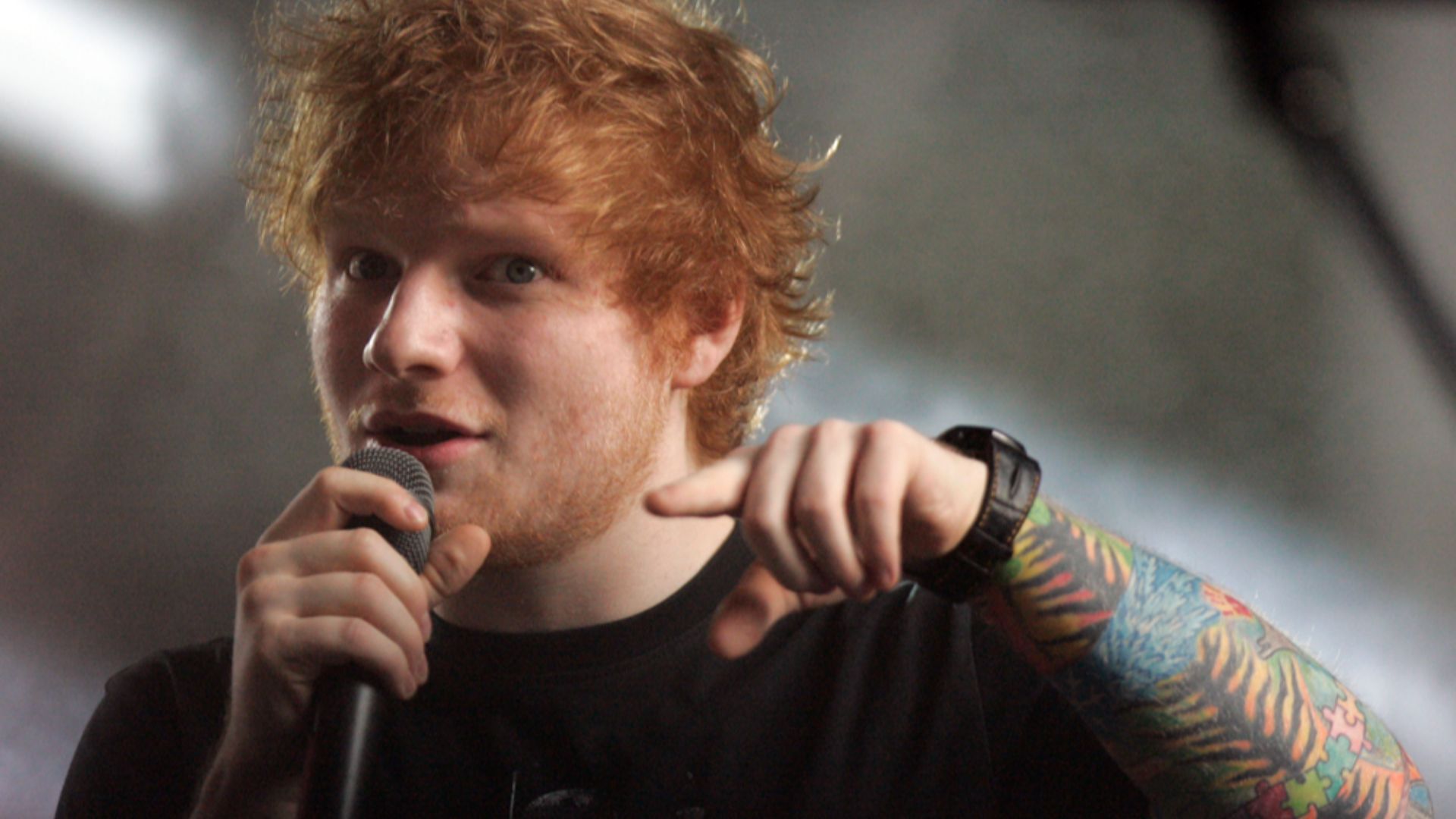 Ed Sheeran performs for Channel Seven's morning program Sunrise and Nova969 in Sydney 2013.