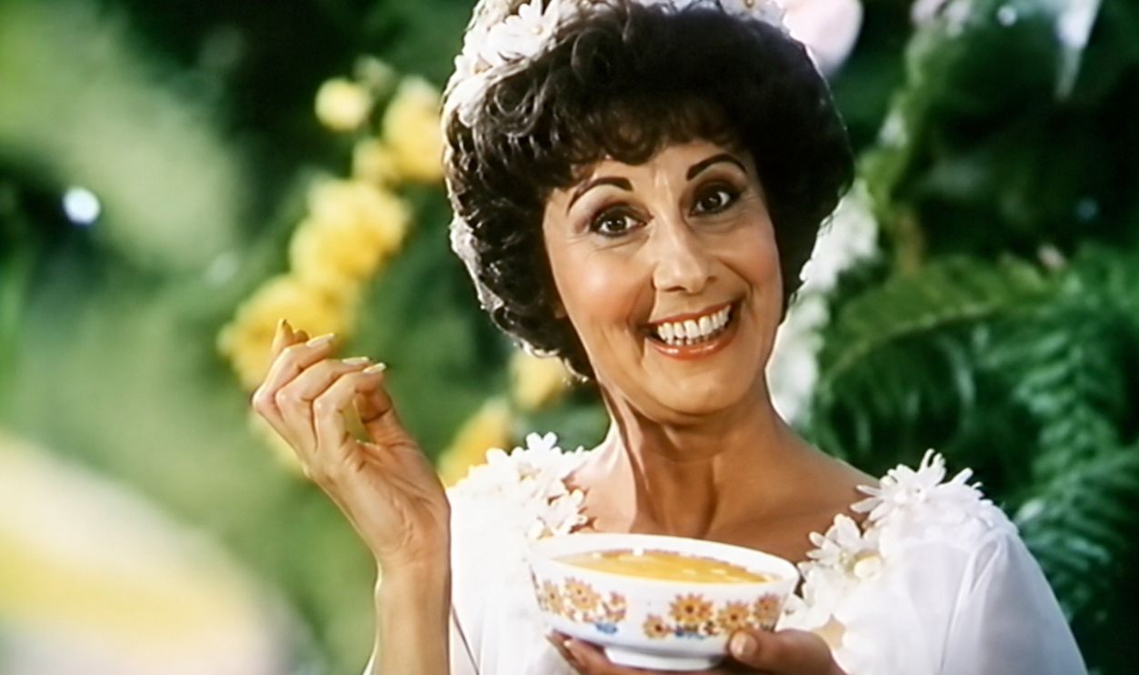 Screenshot from Chiffon ad