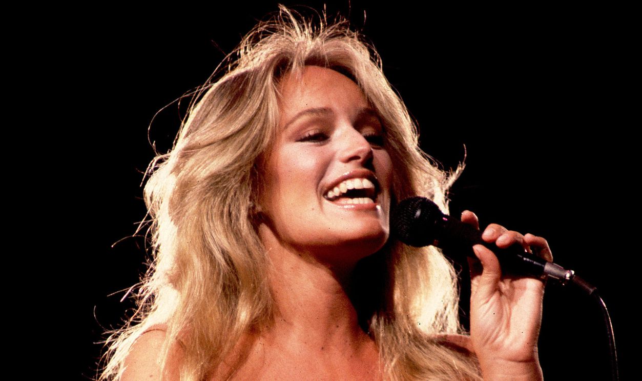 Susan Anton in concert on 7/10/81 in Chicago