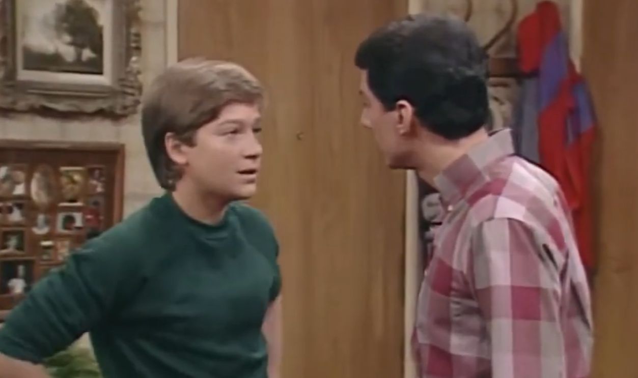 Screenshot from It’s Your Move (1984-1985) 