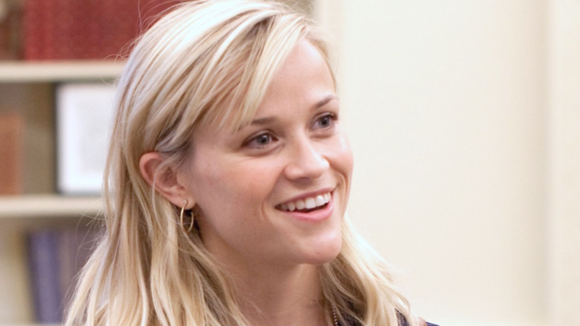 Actress Reese Witherspoon in the Oval Office on June 25, 2009.