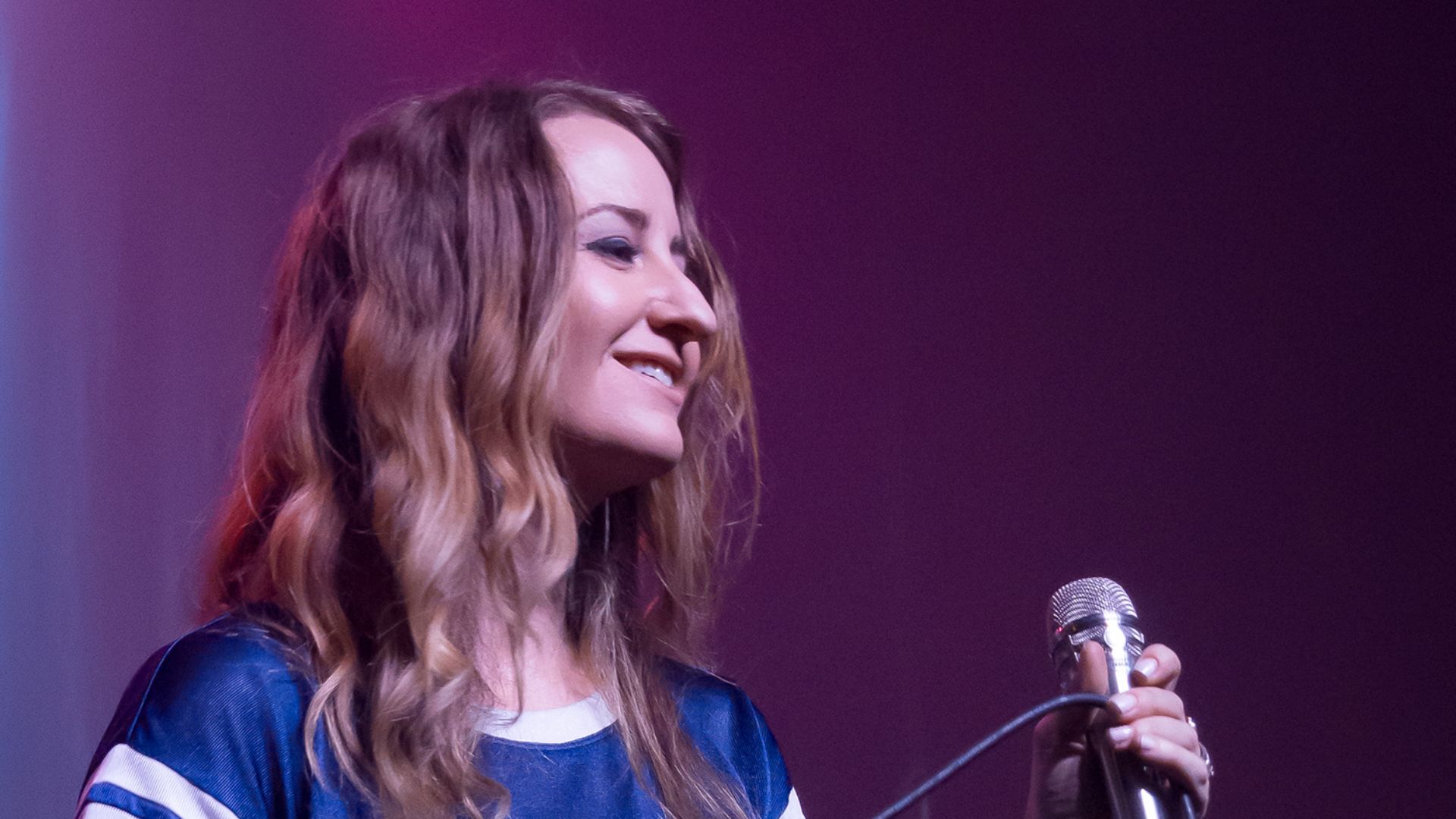 Margo Price performing live at the Fonda Theatre in Los Angeles, California on Thursday, March 1, 2018. Point-and-shoot pics taken for Pass The Aux.