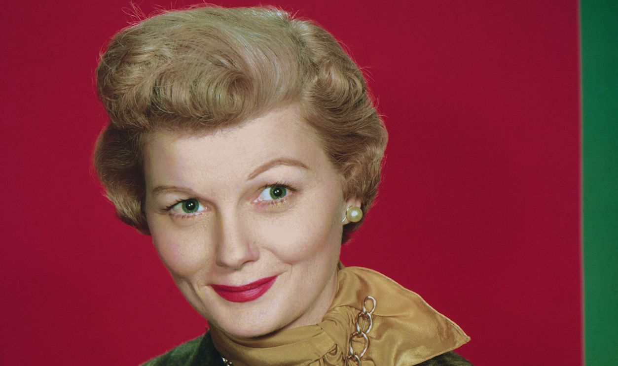 Gettyimages - 113246620, Barbara Billingsley Portrait