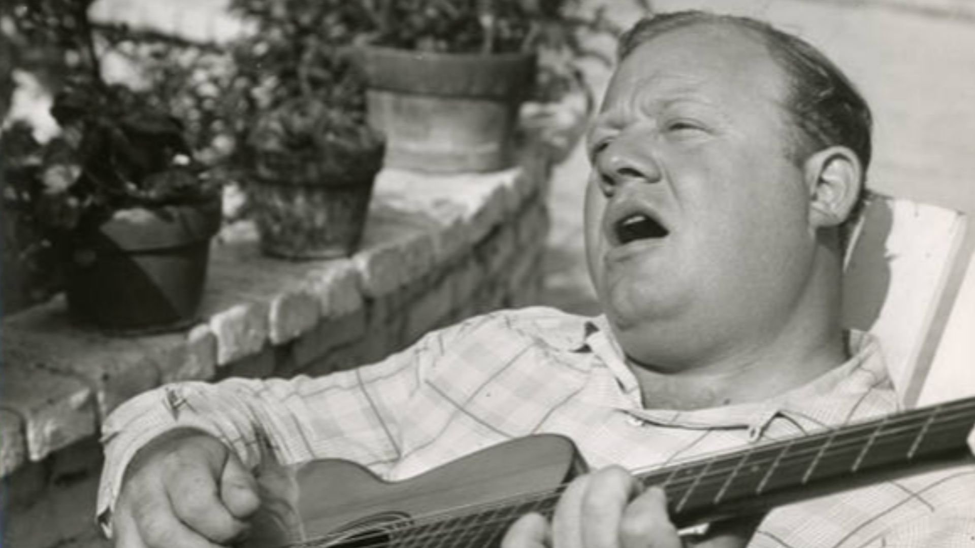 American musician, singer and actor Burl Ives.
Subjects: actors, singers