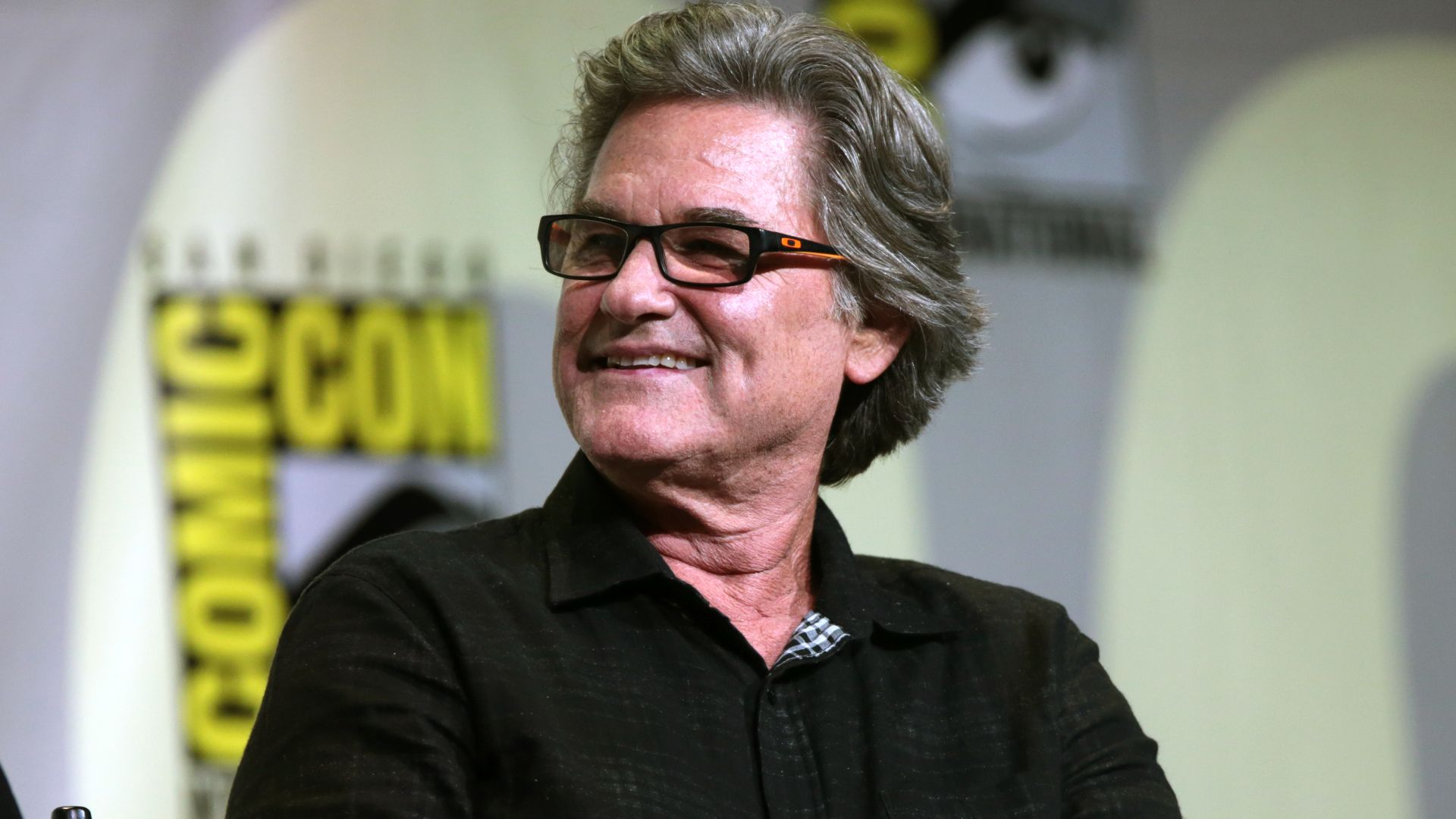 Kurt Russell speaking at the 2016 San Diego Comic Con International, for