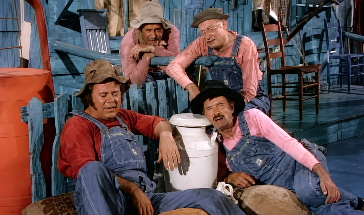 Screenshot from Hee Haw  (1969-1997) 