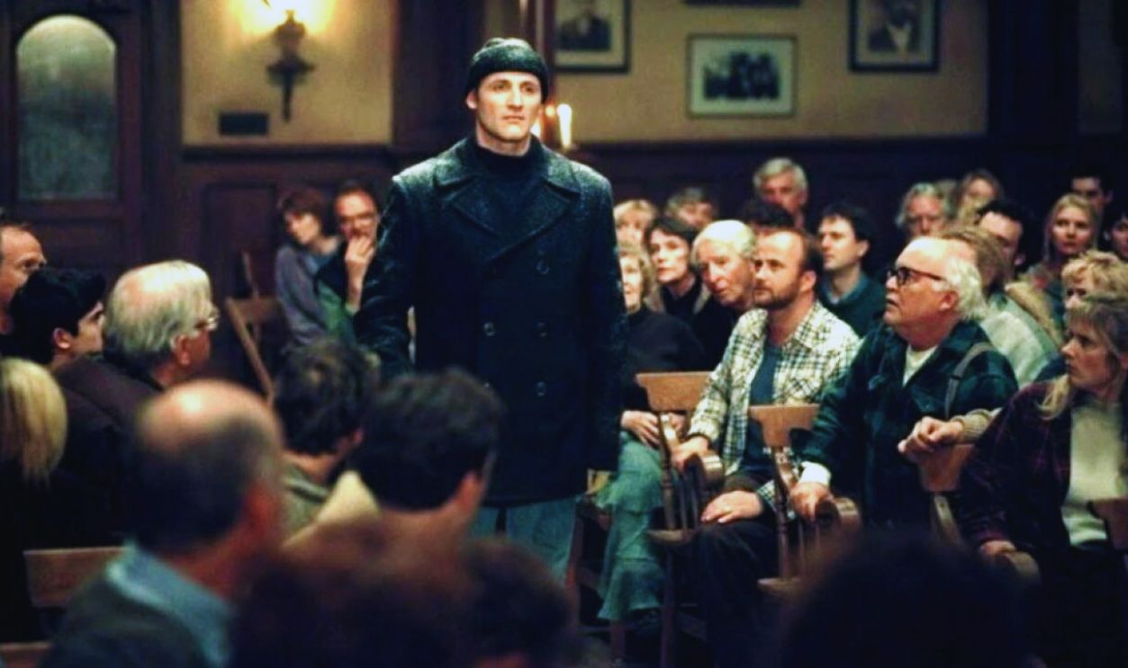 Screenshot from Storm of the Century (1999) 