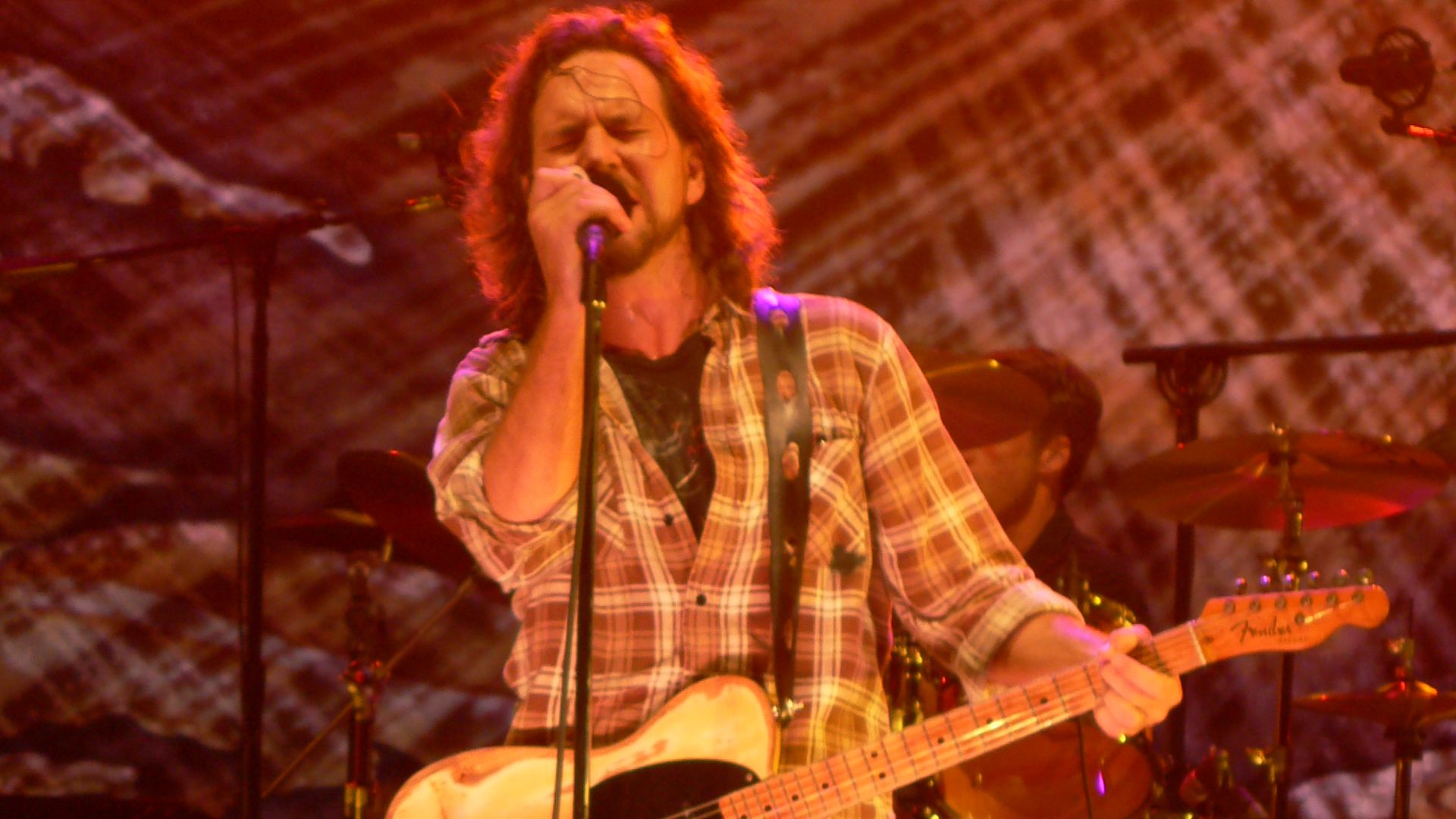 Eddie Vedder of Pearl Jam 2008