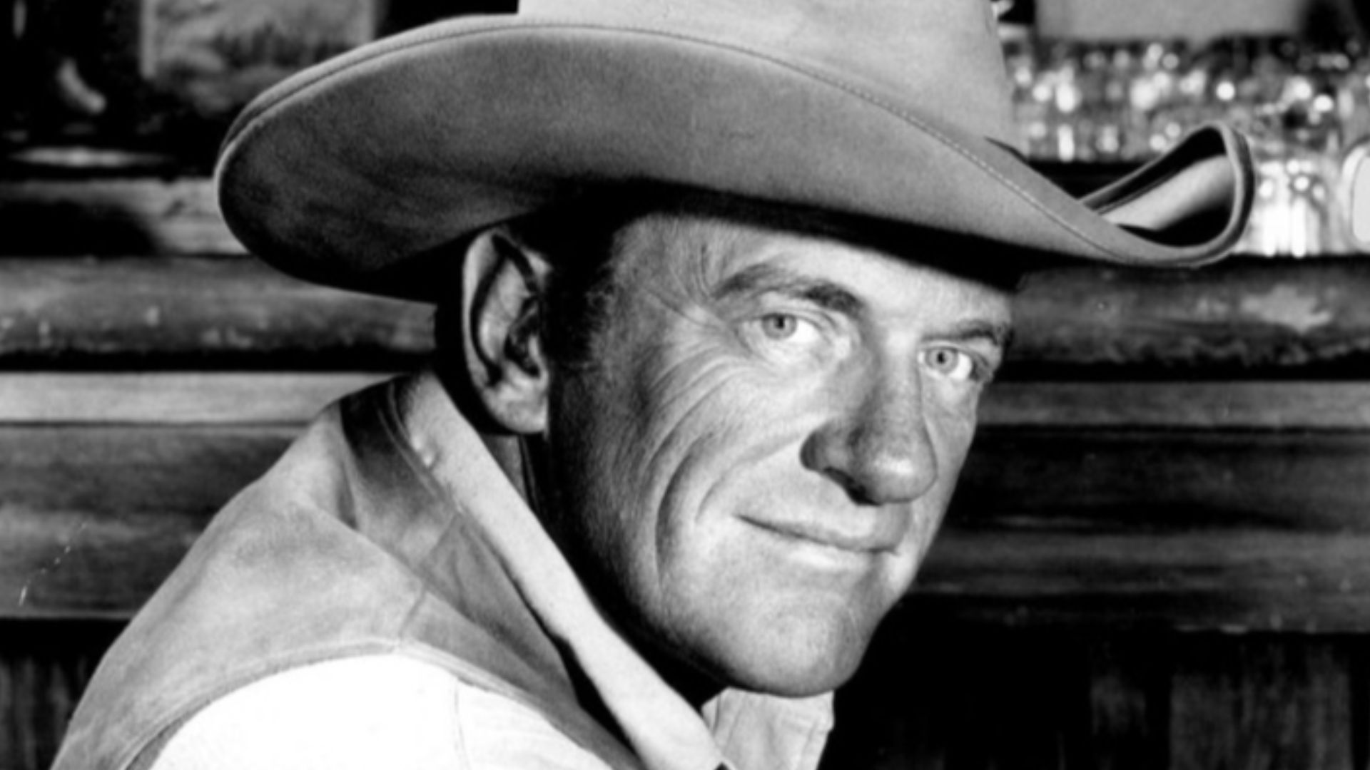 Photo of James Arness as Marshall Matt Dillon from the television program Gunsmoke.