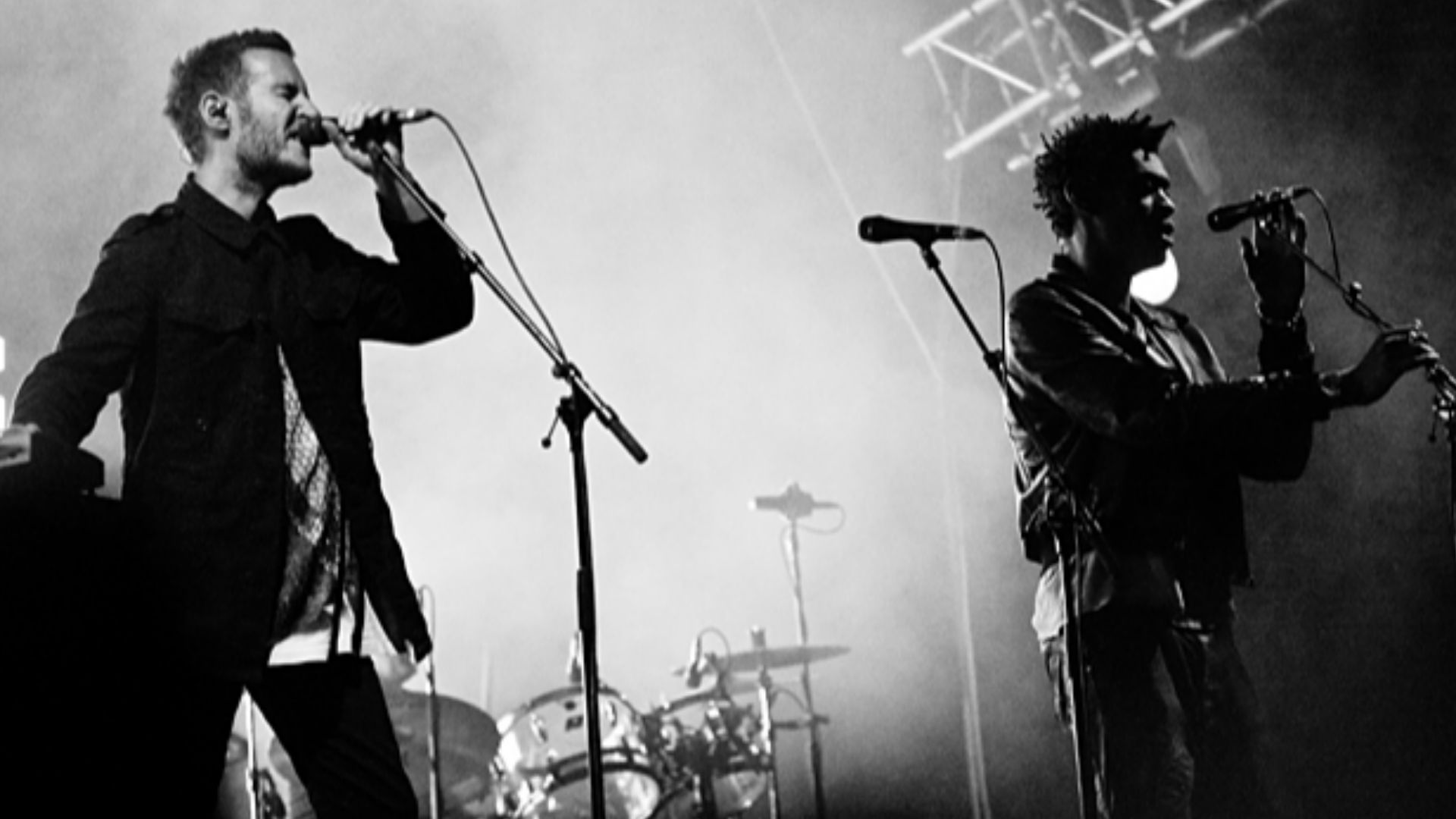 Massive Attack, September 26, 2010, concert at the Saint-Petersburg Sports and Concert Complex.