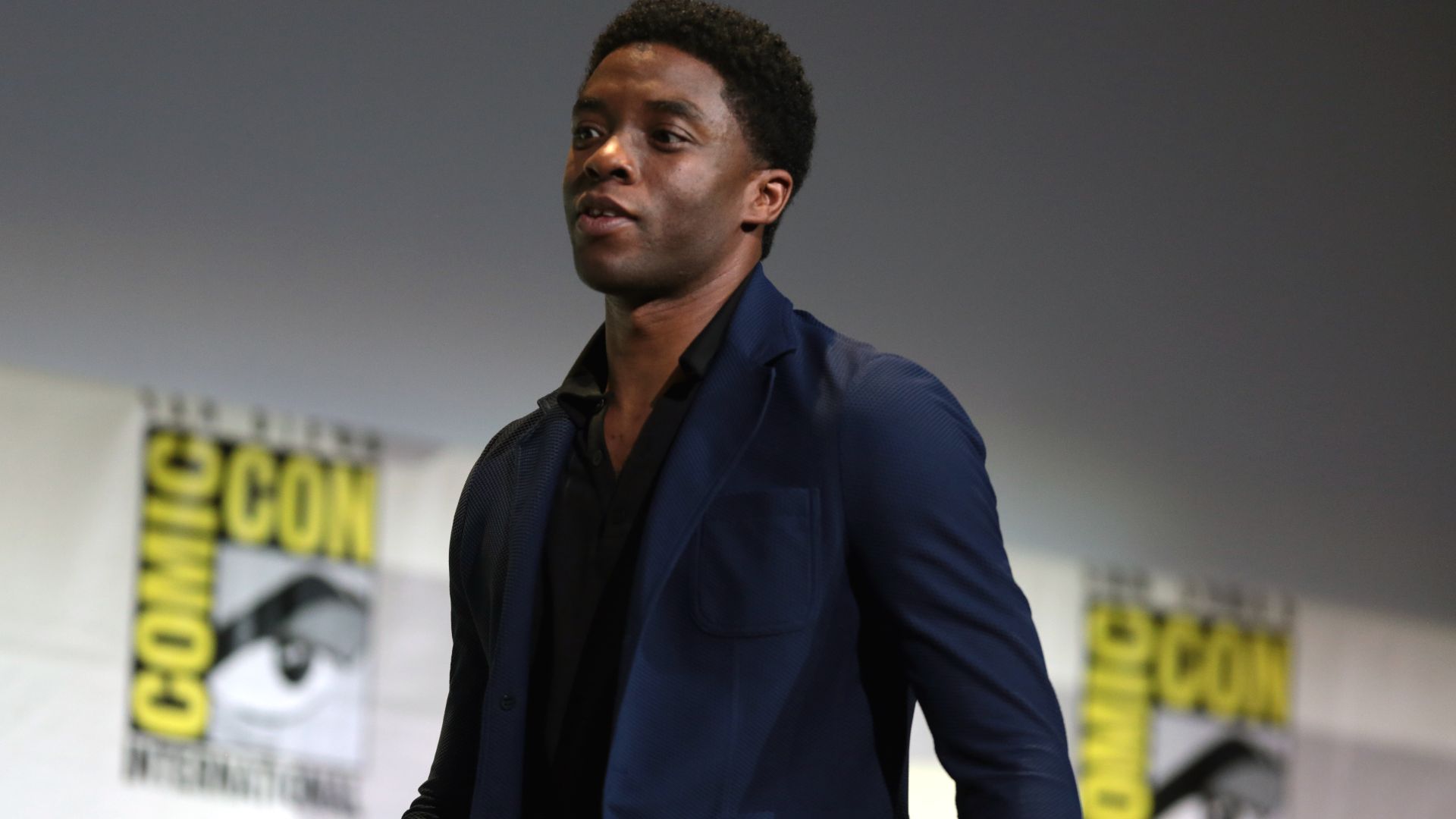 Chadwick Boseman speaking at the 2016 San Diego Comic Con International, for