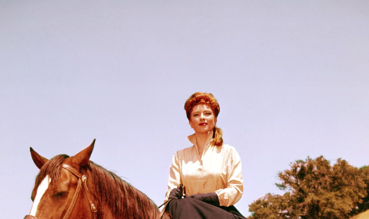Amanda Blake