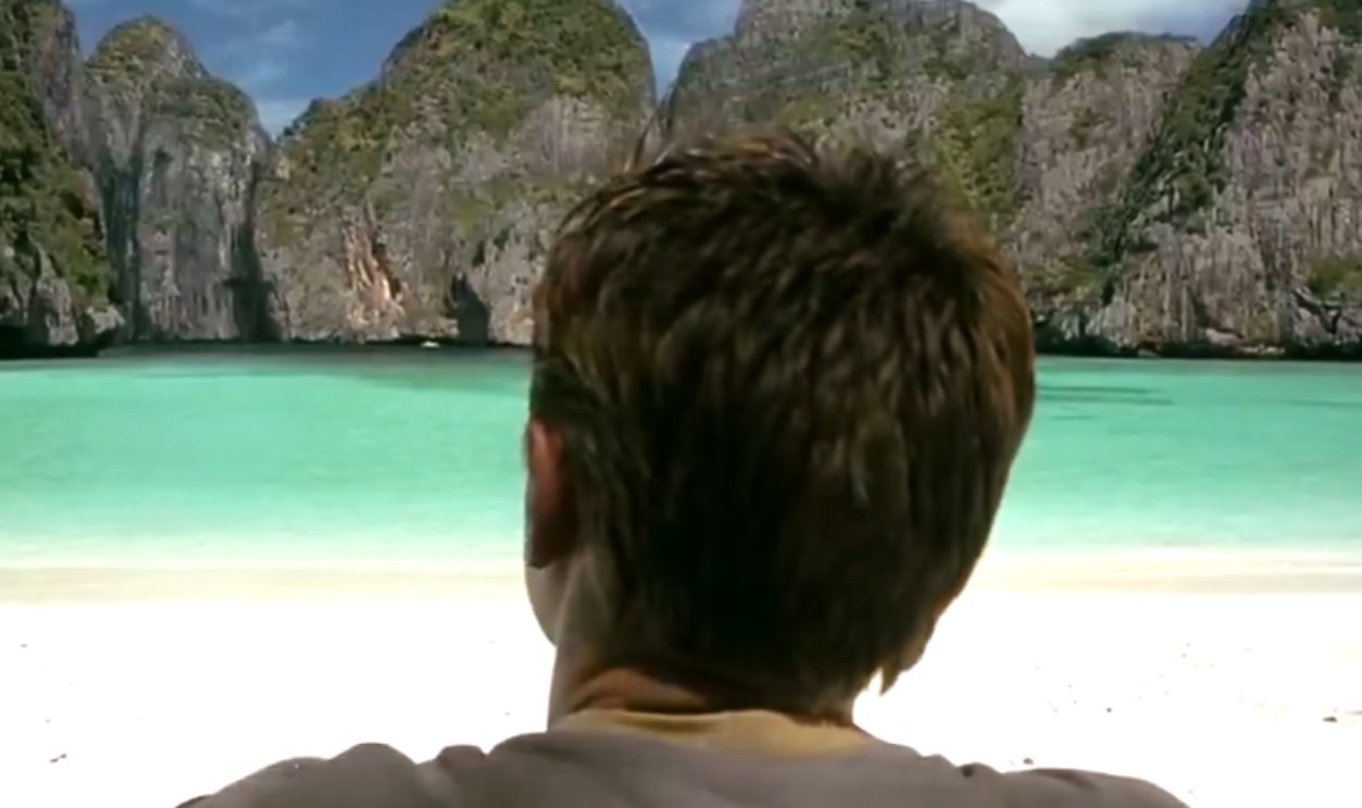 Screenshot from The Beach (2000)