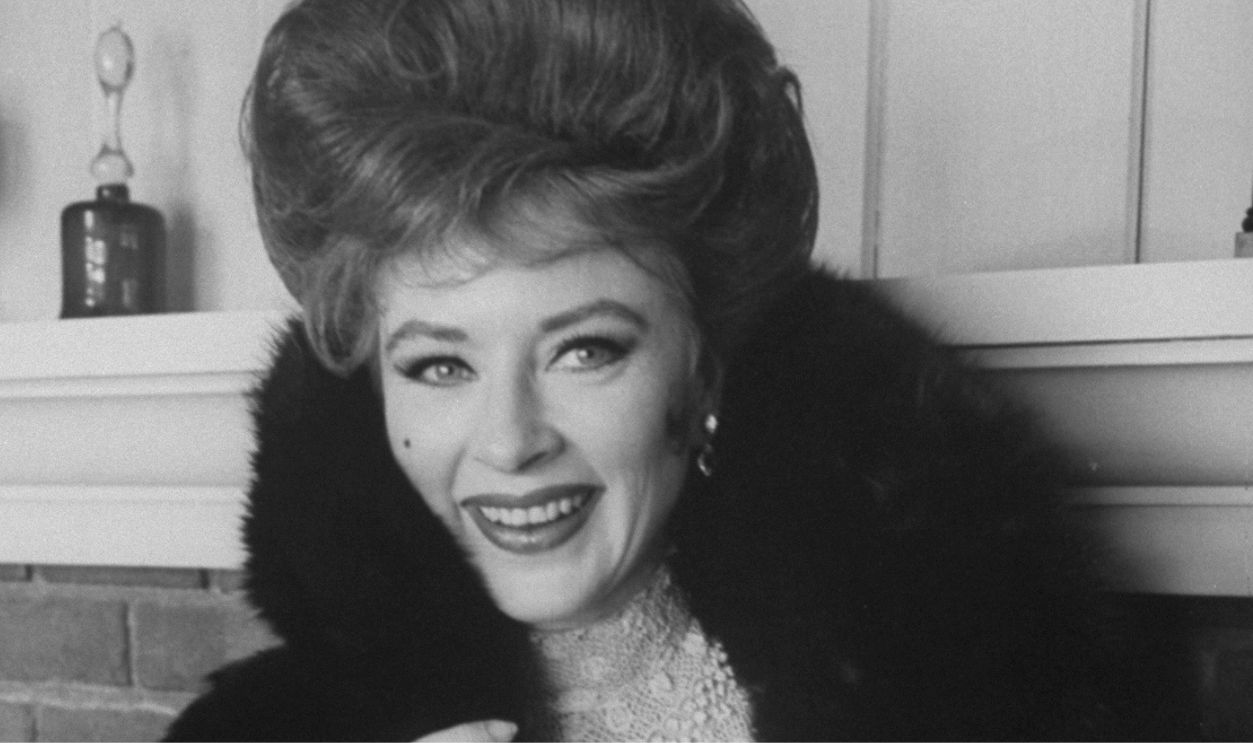Amanda Blake