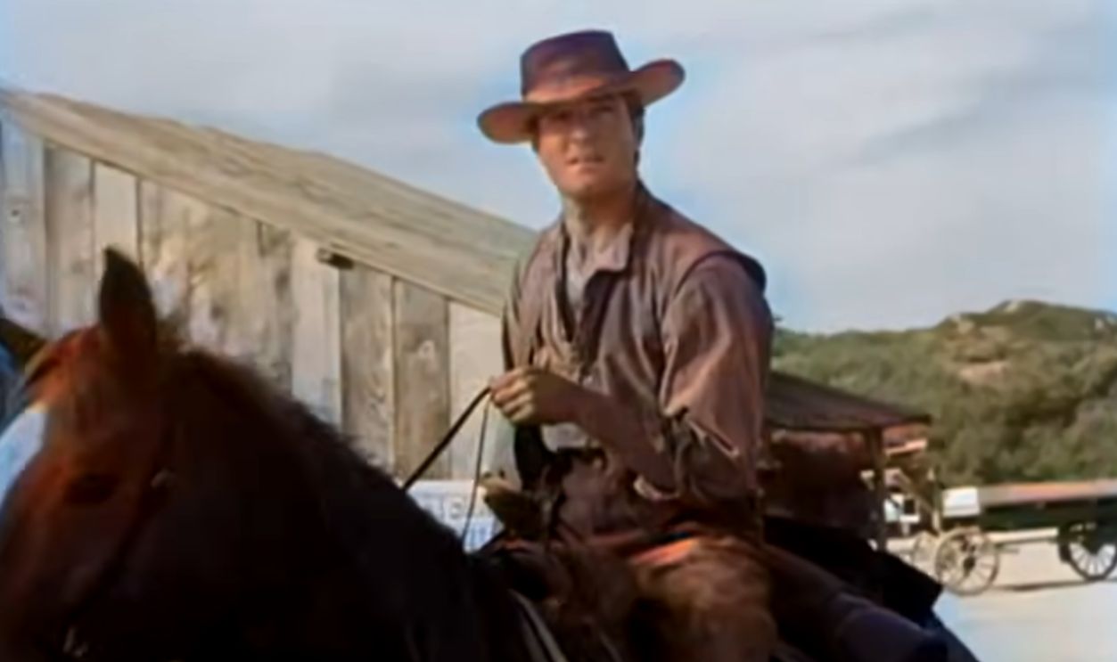  Screenshot from The Life and Legend of Wyatt Earp (1955-1961) 