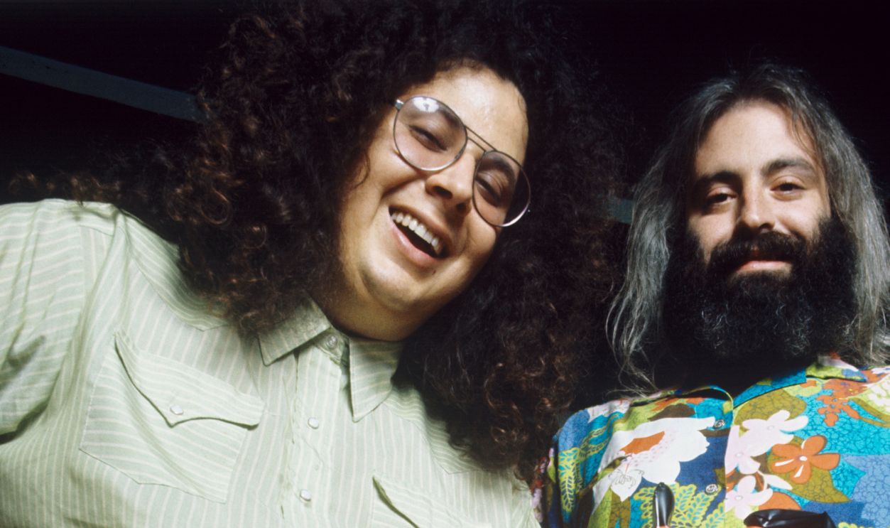 Flo And Eddie AMSTERDAM, NETHERLANDS - 1975 : Flo (Mark Volman - left) and Eddie (Howard Kaylan - right) posed in Amsterdam, Netherlands in 1975. 