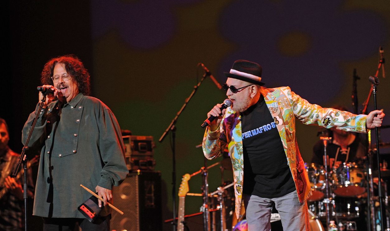 Happy Together Tour 2014 RED BANK, NJ - JUNE 28: Howard Kaylan and Mark Volman of The Turtles performs during the Happy Together Tour 2014 at Count Basie Theater on June 28, 2014 in Red Bank, New Jersey. 